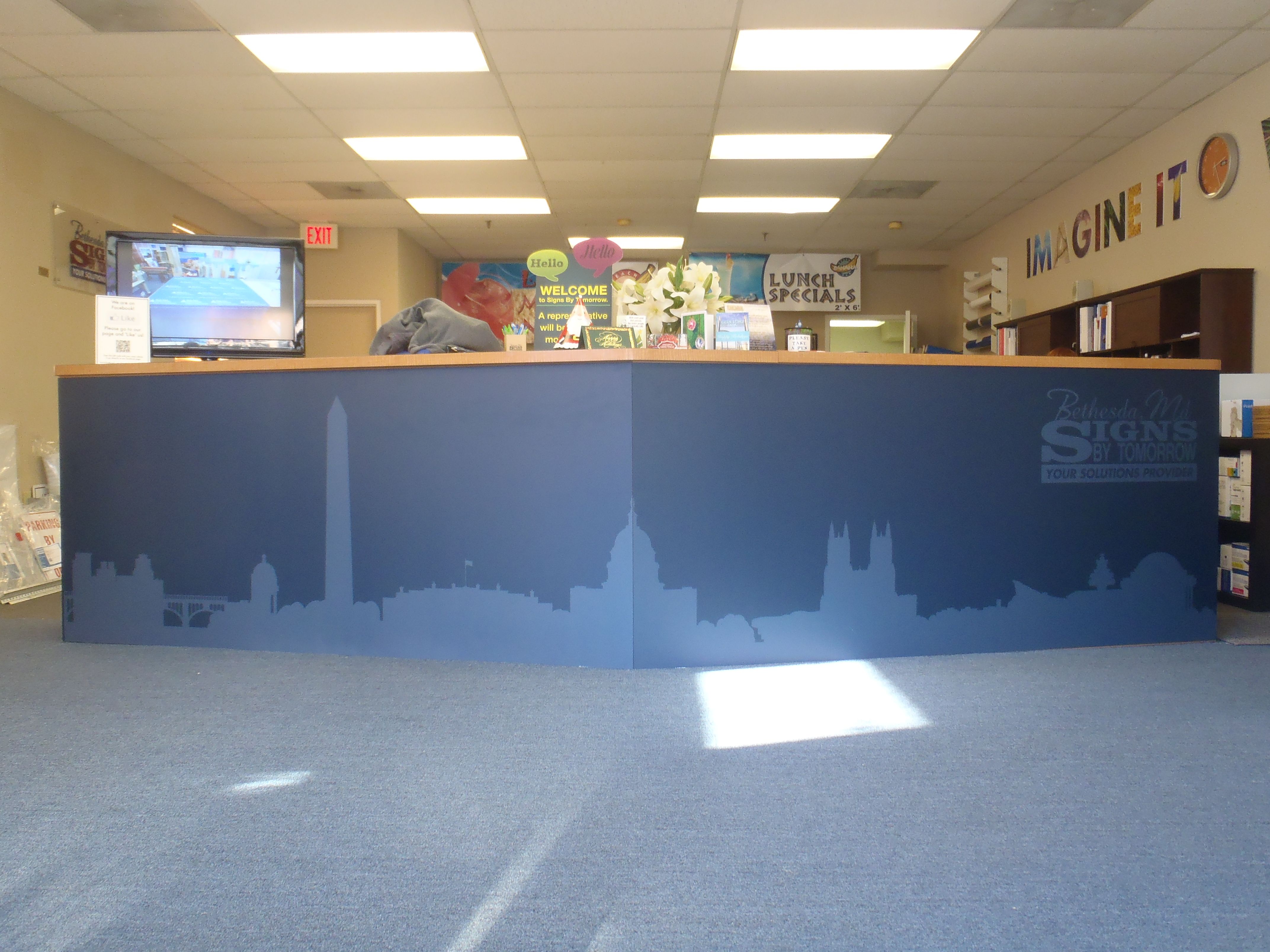 custom printed vinyl decal storefront counter